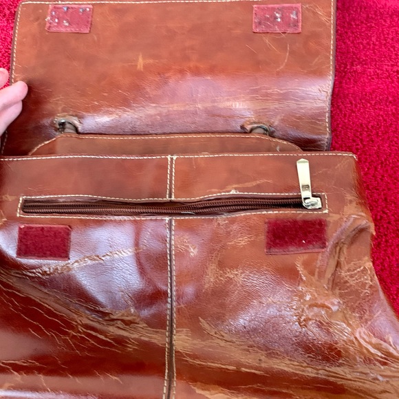 Gucci Vintage Shoulder Bag - Picture 8 of 13